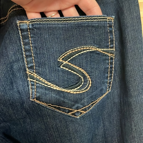 Silver Jeans size 29x31 Dark Wash Suki Jeggings with Stretch No Front Pockets - Picture 7 of 11